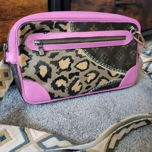 Limited-time Deal⏰️ RARE Authentic LV Marly Draggone clutch bag To Crossbody